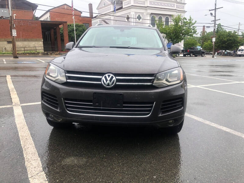2011 Volkswagen Touareg for sale at Legacy Auto Sales in Peabody MA