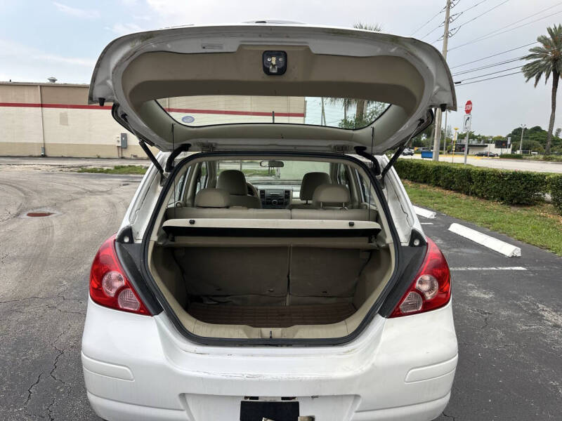 2007 Nissan Versa 1.8 S