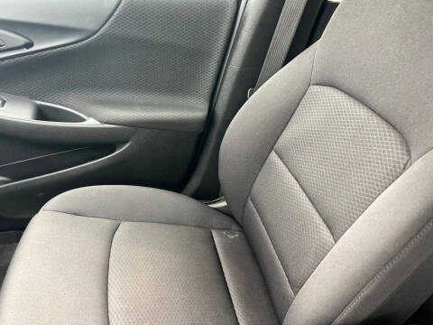 2023 Chevrolet Malibu LS