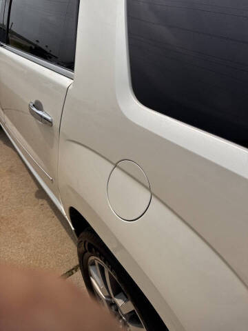2013 GMC Acadia Denali