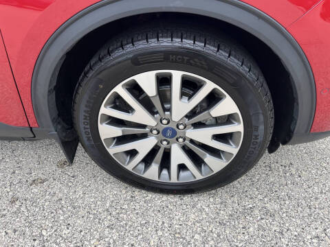 2021 Ford Escape Hybrid Titanium