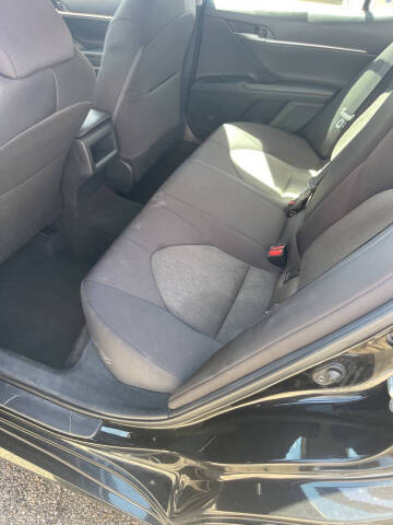 2020 Toyota Camry LE