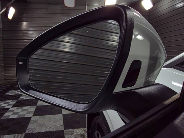 2025 Volkswagen ID.4 Pro