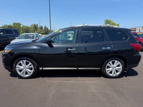 2018 Nissan Pathfinder SL