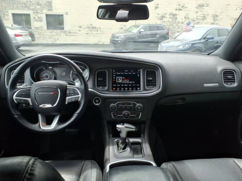 2018 Dodge Charger GT Plus