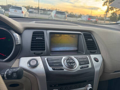 2011 Nissan Murano SV