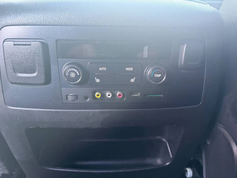 2015 Chevrolet Suburban LT