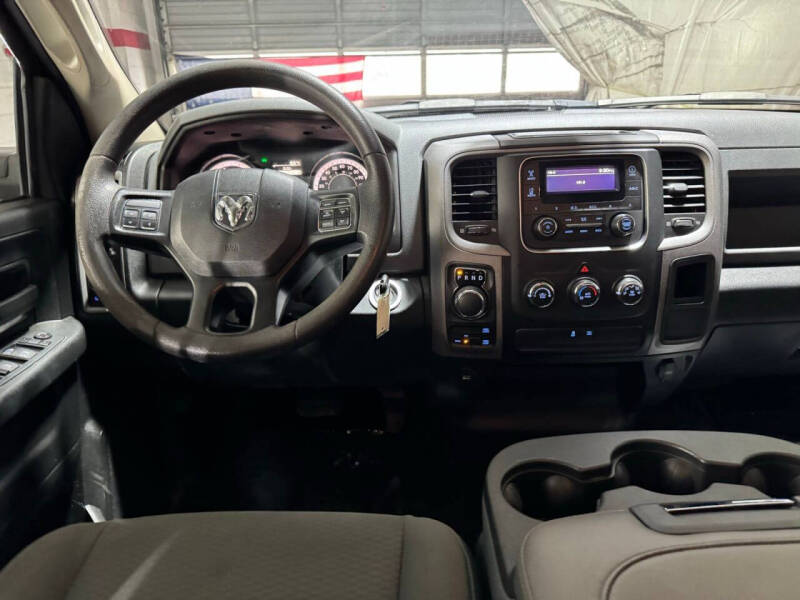 2020 RAM 1500 Classic Tradesman
