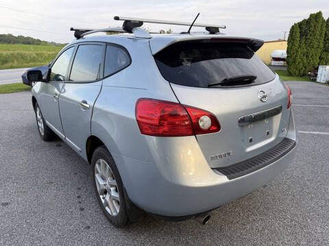 2013 Nissan Rogue SV w/SL Package