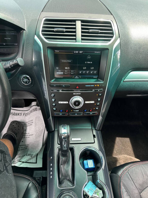 2016 Ford Explorer Sport