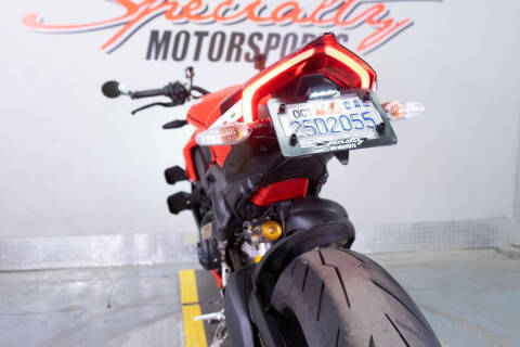 2021 Ducati Streetfighter V4 S