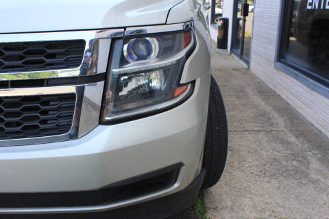 2017 Chevrolet Suburban LT