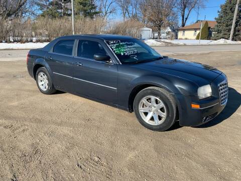 2007 Chrysler 300 for sale at GREENFIELD AUTO SALES in Greenfield IA