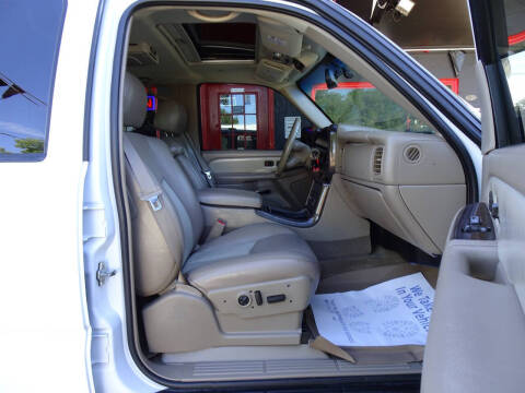 2004 GMC Yukon XL Denali