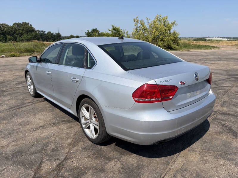 2014 Volkswagen Passat 1.8T SE