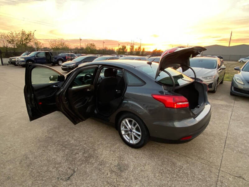 2016 Ford Focus SE