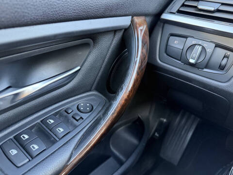 2014 BMW 3 Series 328i