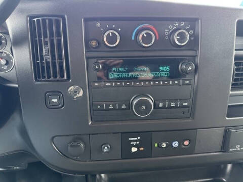 2021 Chevrolet Express 2500