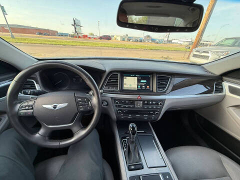 2016 Hyundai Genesis