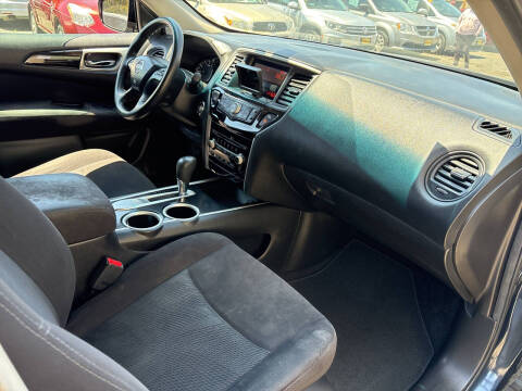 2014 Nissan Pathfinder S