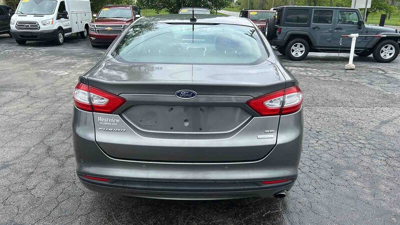2013 Ford Fusion SE