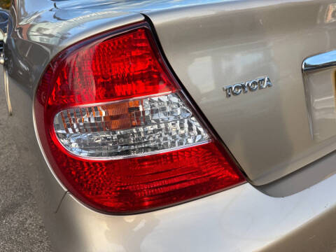 2003 Toyota Camry XLE