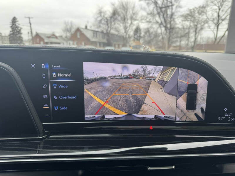 2023 Cadillac Escalade-V