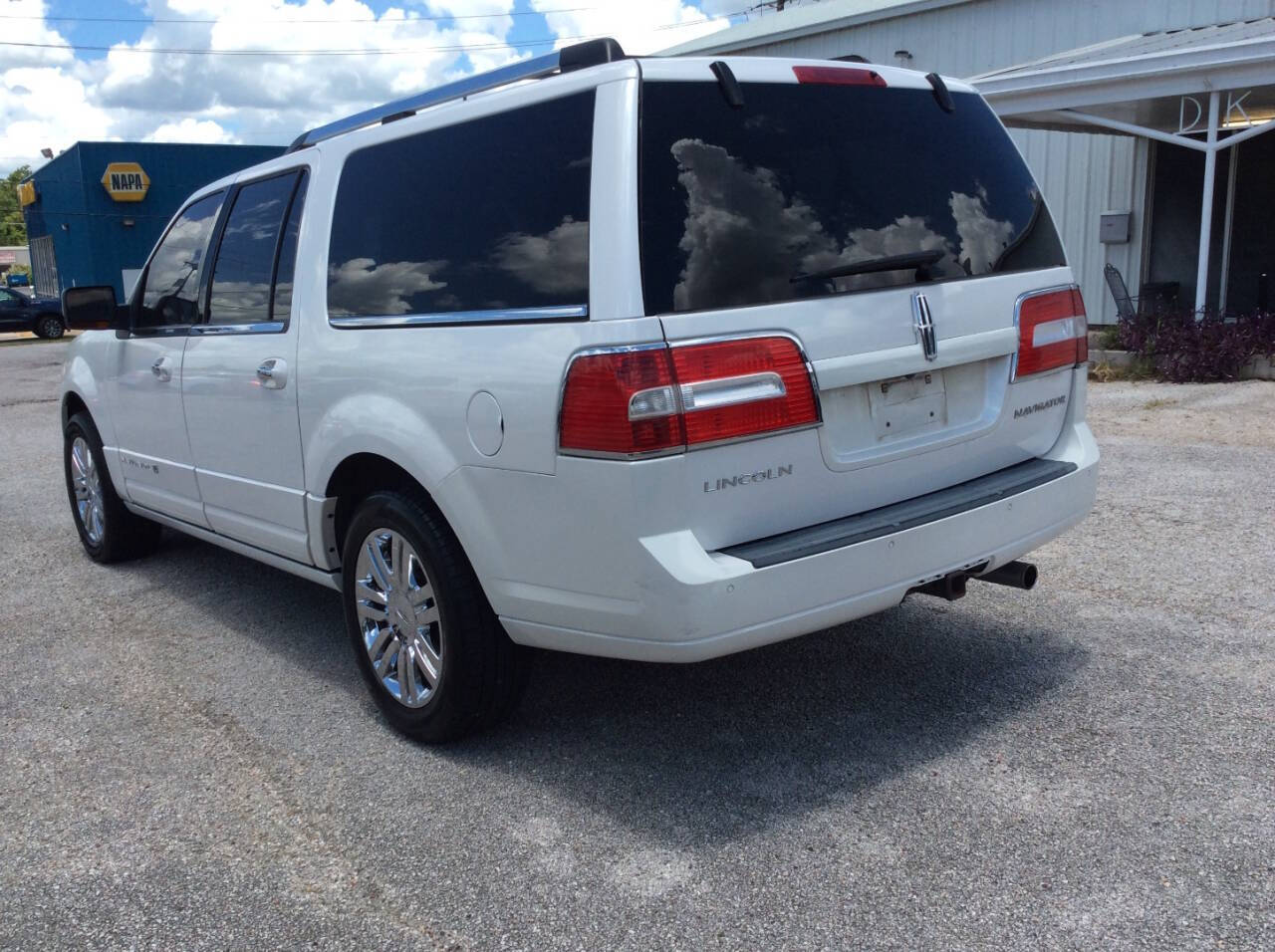 2010 Lincoln Navigator L for sale at SPRINGTIME MOTORS in Huntsville, TX