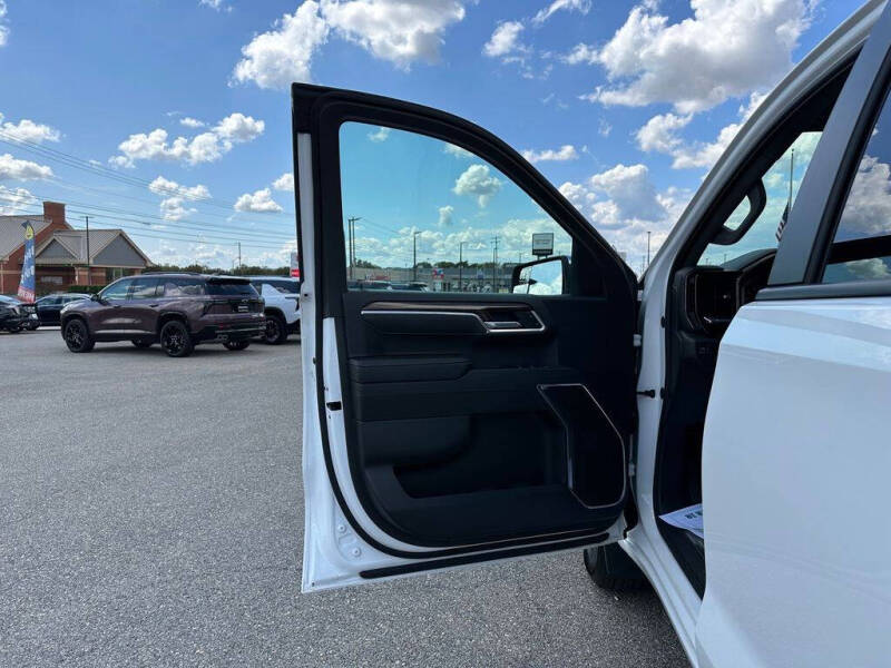 2025 Chevrolet Silverado 1500