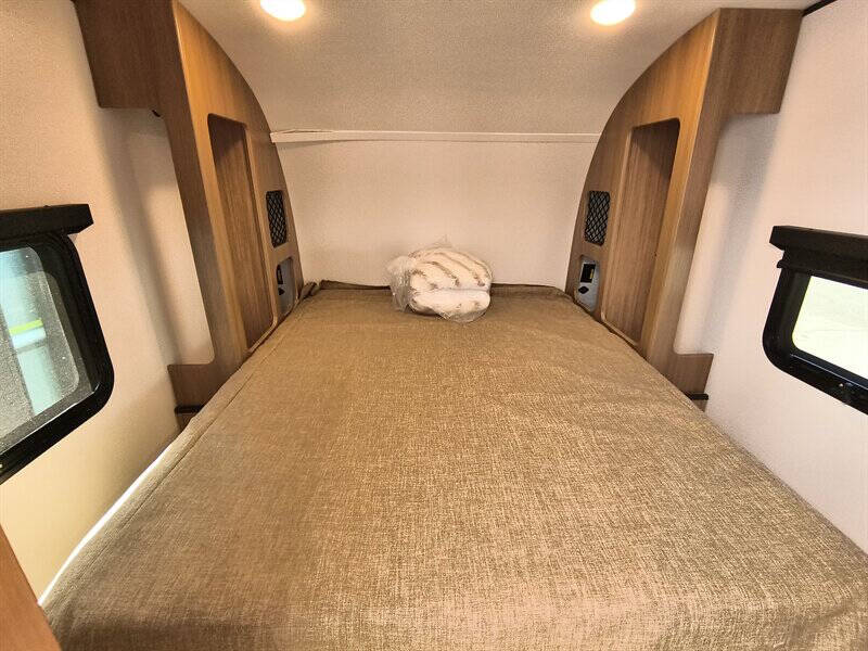 2026 Keystone RV REIGN 19RK