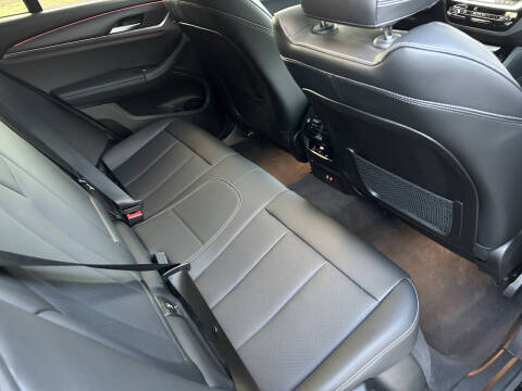 2022 BMW X4 xDrive30i