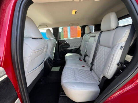 2022 Mitsubishi Outlander SEL