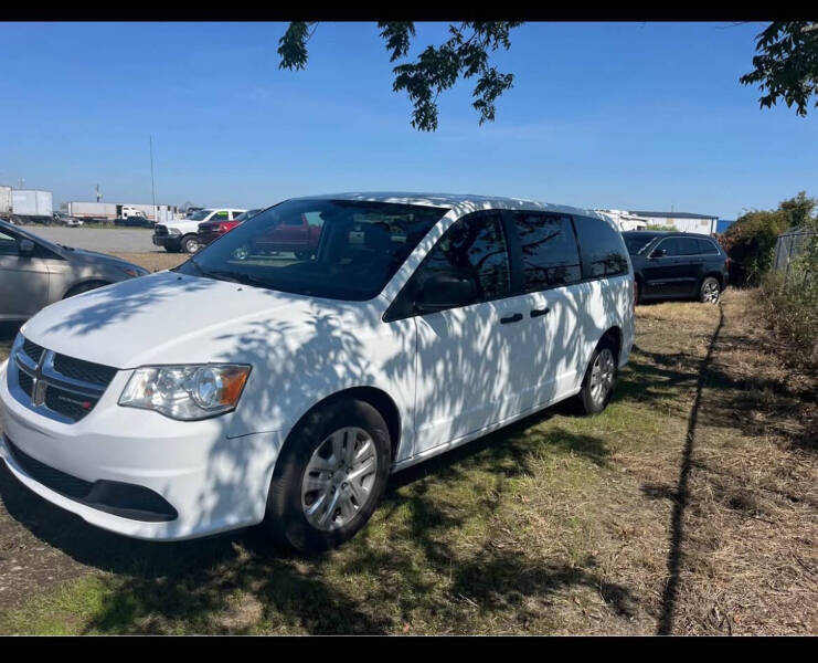 2020 Dodge Grand Caravan SE