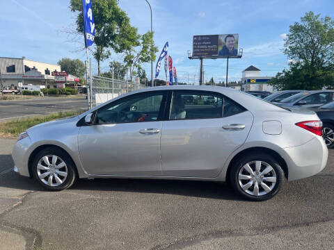 2015 Toyota Corolla LE