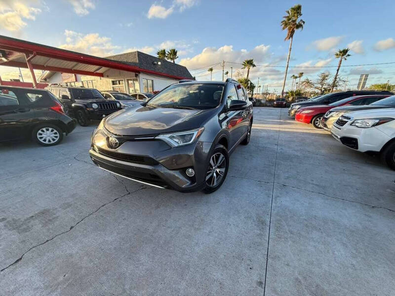 2017 Toyota RAV4 XLE
