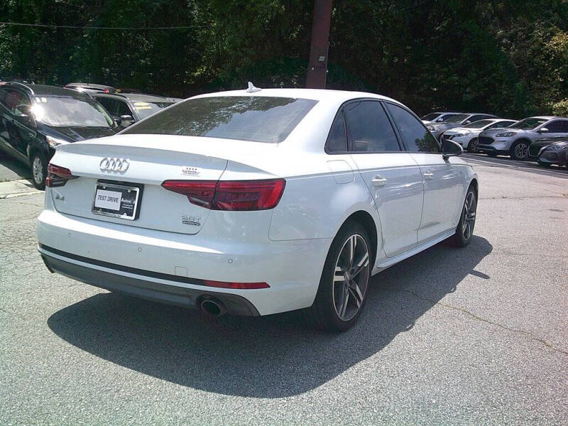 2017 Audi A4 2.0T quattro Premium Plus
