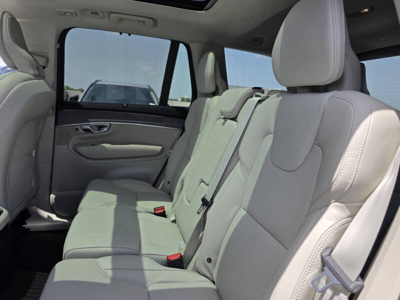 2026 Volvo XC90 T8 Ultra 7P