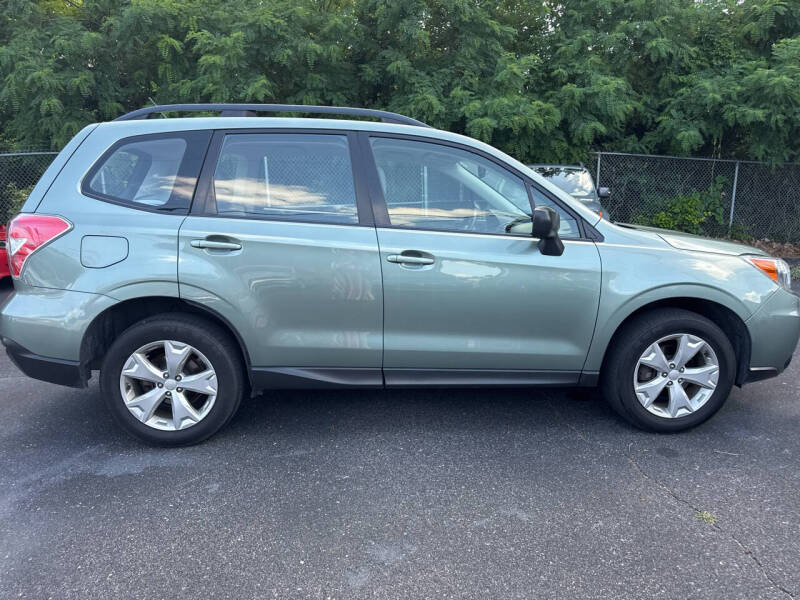 2015 Subaru Forester 2.5i