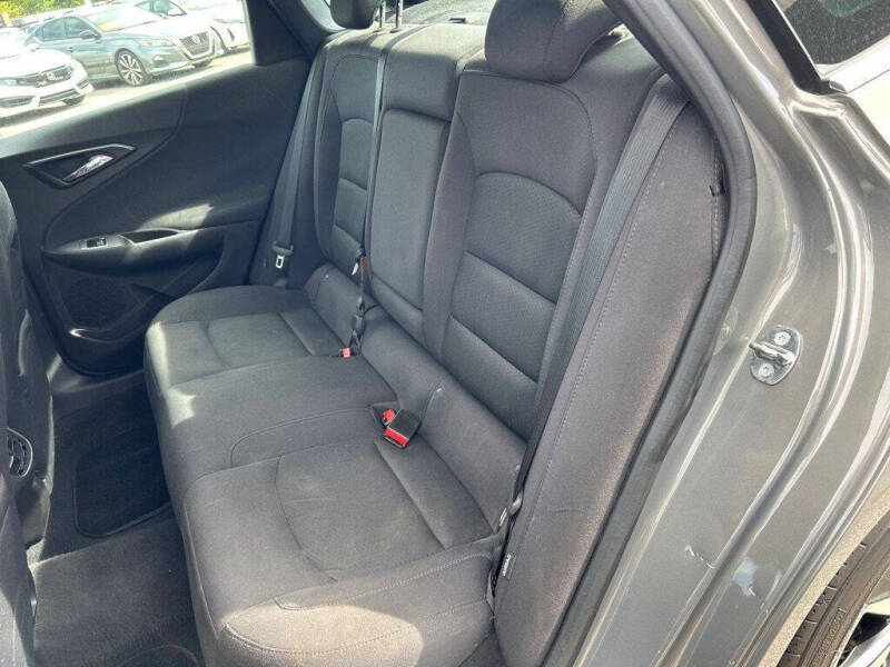 2017 Chevrolet Malibu LT