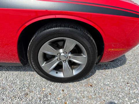 2016 Dodge Challenger SXT