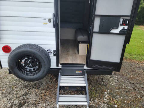 2025 Shasta RV Compact