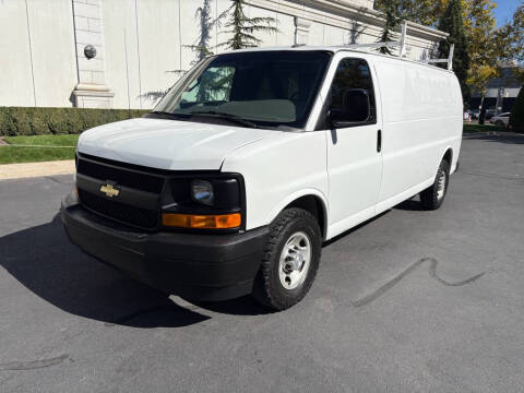 2017 Chevrolet Express 2500
