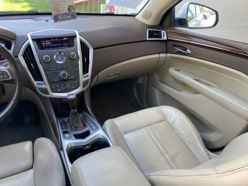 2011 Cadillac SRX Luxury Collection