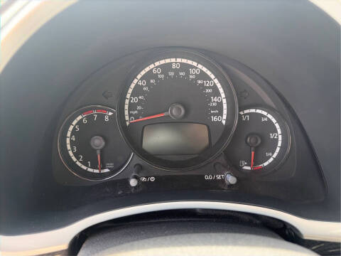 2013 Volkswagen Beetle