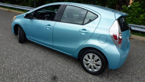2012 Toyota Prius c Three