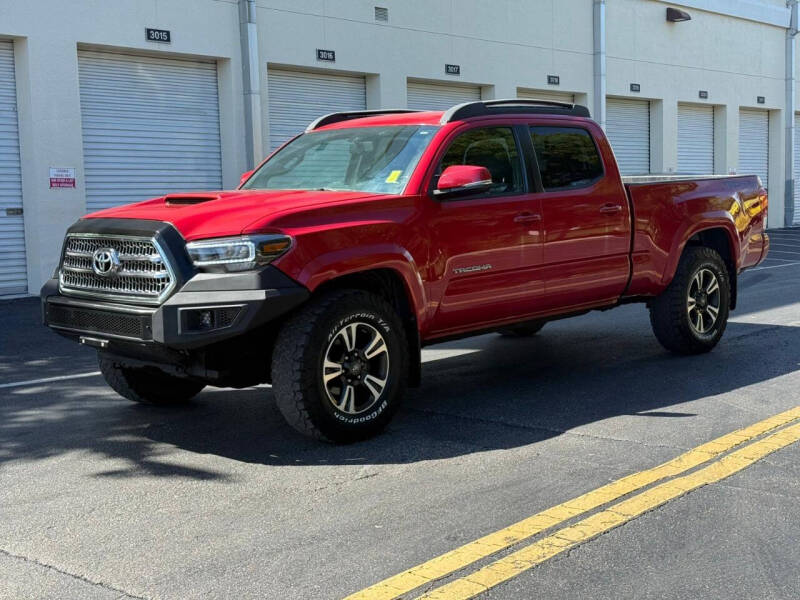 2016 Toyota Tacoma TRD Sport's photo