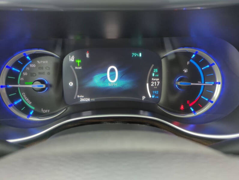 2023 Chrysler Pacifica Plug-In Hybrid Limited