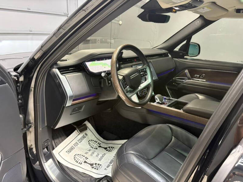 2023 Land Rover Range Rover P400 SE