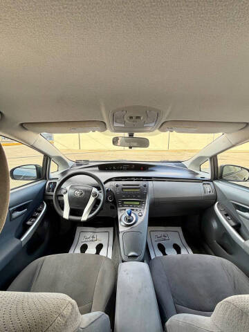 2011 Toyota Prius Two