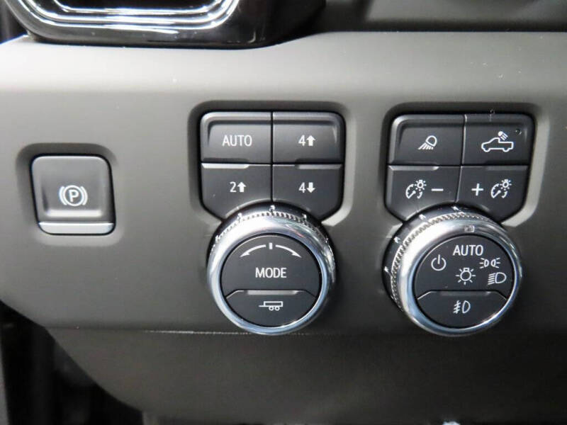 2025 GMC Sierra 2500HD AT4X